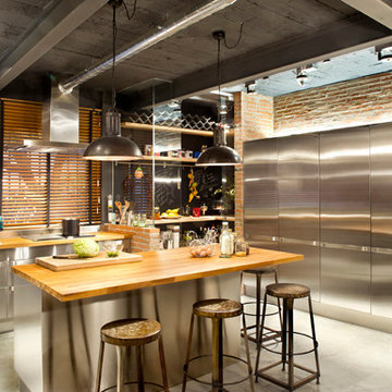 Bajo comercial convertido en loft (Terrassa)
