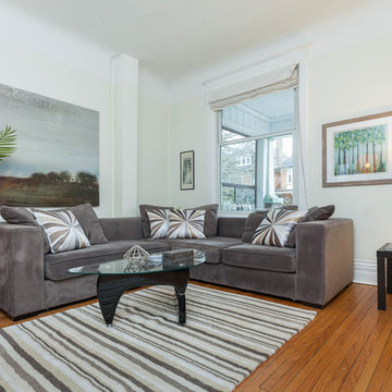 Super Spacious Family Home in Roncesvalles!