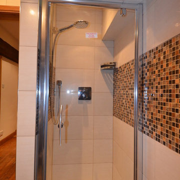 Contemporary Cottage Bathroom
