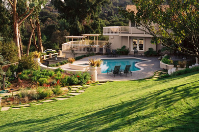 Photo of a mediterranean landscaping in San Francisco.