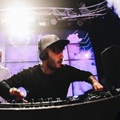Shawn Naderi's photo