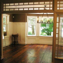 Barton Corner Hallway / Sitting