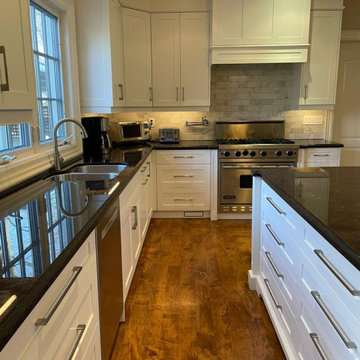 Oakville Lakeside Traditional Kitchen Makeover