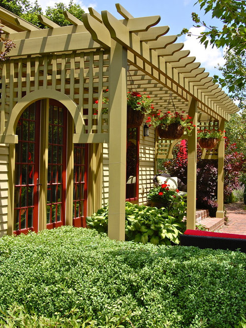 Painted Pergola | Houzz