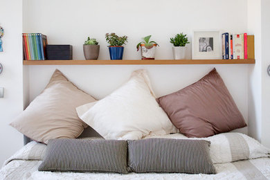 Ispirazione per una camera da letto minimalista