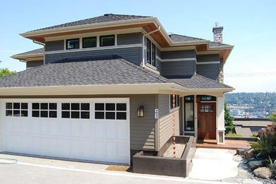 Example of an arts and crafts exterior home design in Seattle
