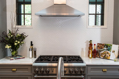 Inspiration for a transitional kitchen remodel in Raleigh