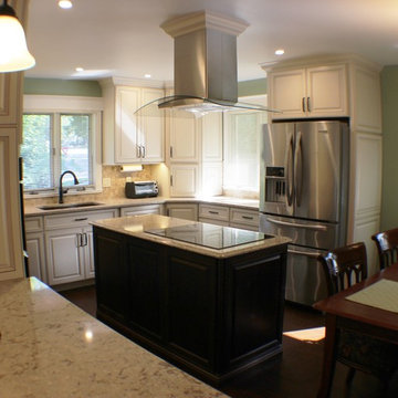 Moline, IL- Traditional and Timeless Kitchen Remodel