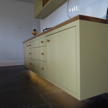 garden flat kitchen