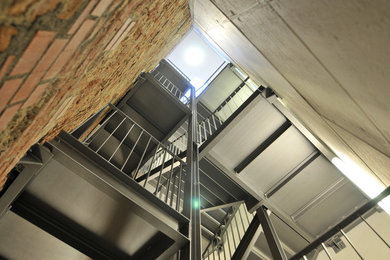 ミュンヘンにあるおしゃれな階段の写真