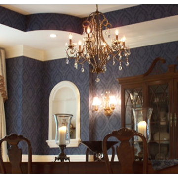 Traditional Dining Room