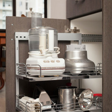 Appliance Pull-Out