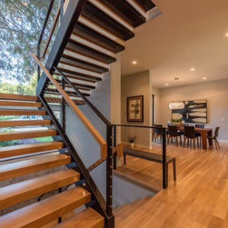 1020 Hermosa - Products