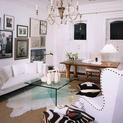 B&B Italia, Mitchell Gold + Bob Williams, Ralph Lauren, Tizio Lamp, Weisshouse F - Gentleman's Library - Sofas