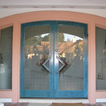 Etched Glass/Sand-Carved/Wheel Engraved Glass