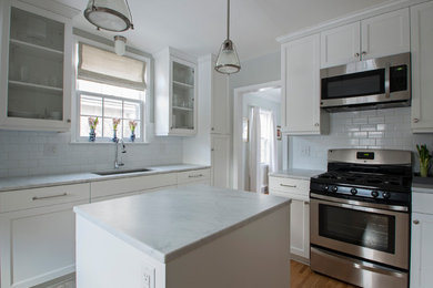 Inspiration for a timeless kitchen remodel in Minneapolis