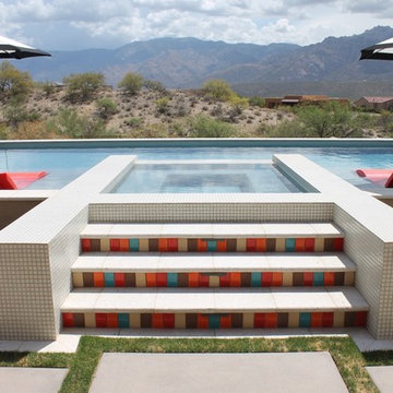 Ledge Lounger in-pool Chaise