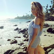 Kaila Dos foto