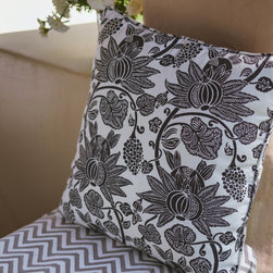 ANAAR CHARCOAL 50x50 CUSHION - Products