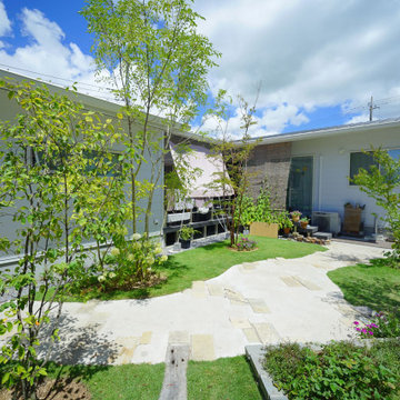 歩きやすい導線を意識した園路