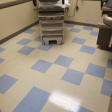 Commercial Floor Strip & Wax in Peachtree Corners, GA