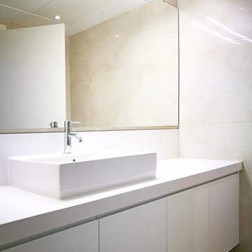 Completed bathroom - Poblenou
