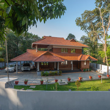 House @ Adoor