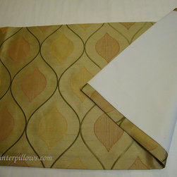 Table Runners - Products