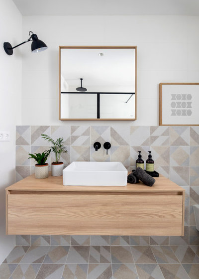 Nórdico Cuarto de baño by Brákara Studio