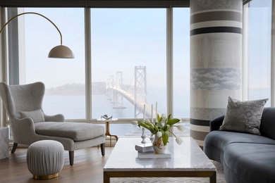Example of a living room design in San Francisco