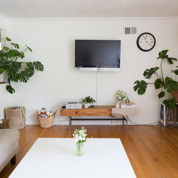 My Houzz: Eclectic, Earthy Charm in a 1951 Family Home in Kansas