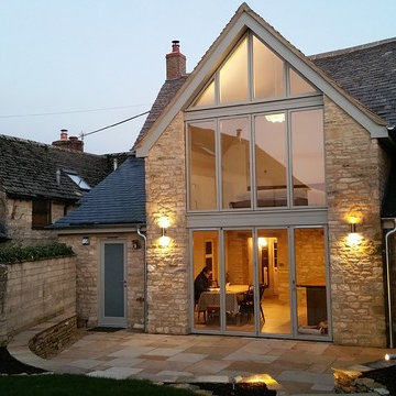 Listed building extension, Oxfordshire - Rear at dusk