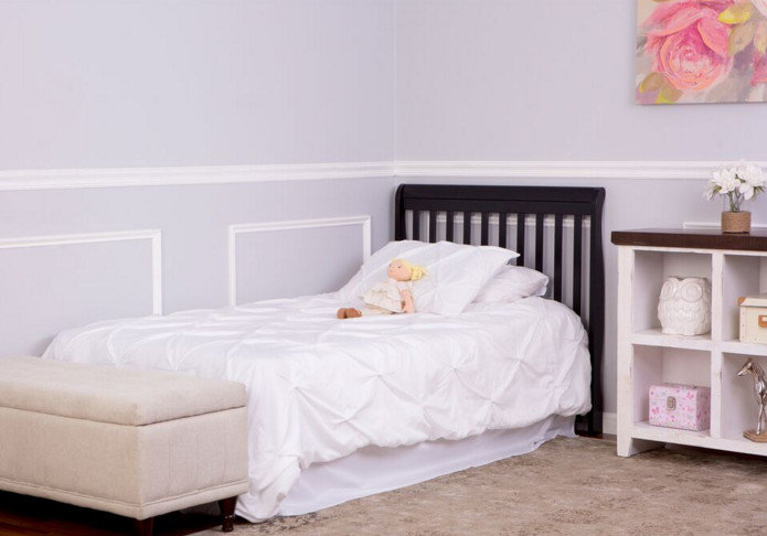 Dream On Me Aden Convertible 4-in-1 Mini Crib, Black