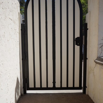 Urban Security Gate