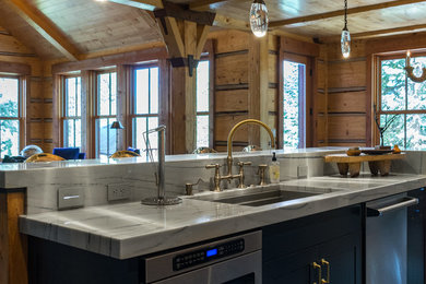 Macabus Fantasy Quartzite & Nambian White Marble