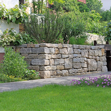 Gartenanlage am Fluss