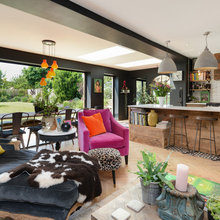 livingroom/ kitchen