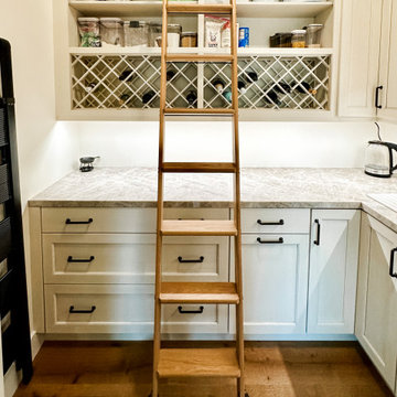 Dream Pantry has Rolling Ladder for Added Convenience