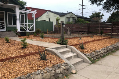 Front Yard Landscaping Ideas With Woodchips