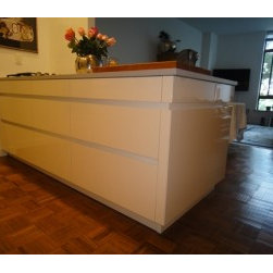 Battery Park , NY - Kitchen Cabinetry