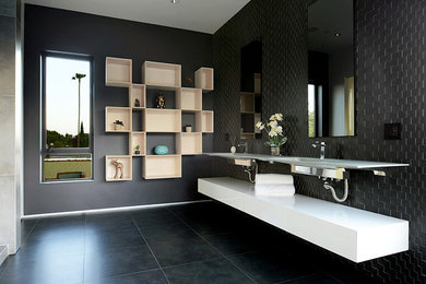Inspiration for a contemporary bathroom remodel in Los Angeles