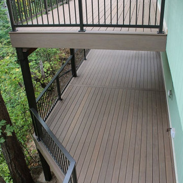 Custom Cedar/Composite Decks