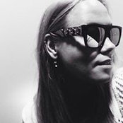 Liz Bela's photo