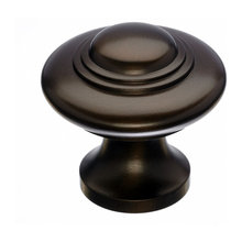 Pulls and knobs