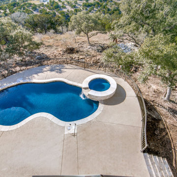 Spanish/Mediterranean: 5,326 ft²/3 bd/3.5 bth/1.5ST