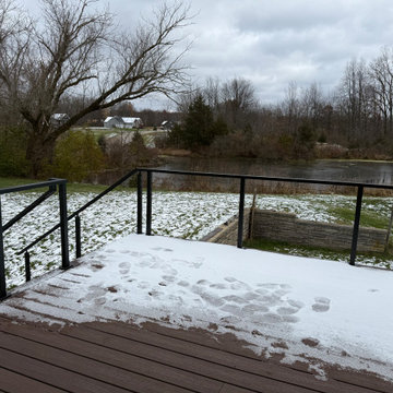 Year-Round Outdoor Comfort with Secure Cable Railing