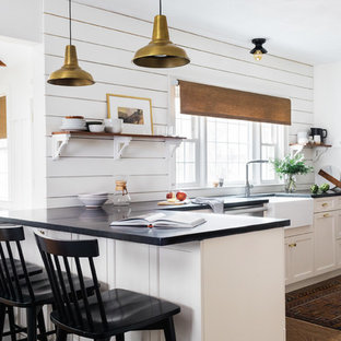 23+ Farmhouse White Kitchen With Stainless Steel Appliances