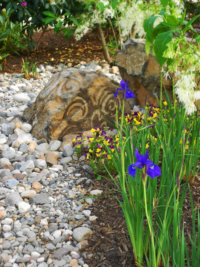 Pavers and Landscape features in stone