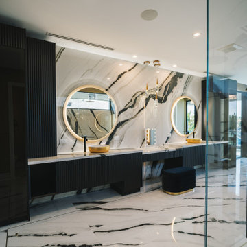 Double the Style: Fort Lauderdale Bathroom Double Sinks & Vanity Cabinetry