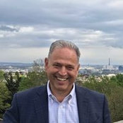 Dean Angelides's photo